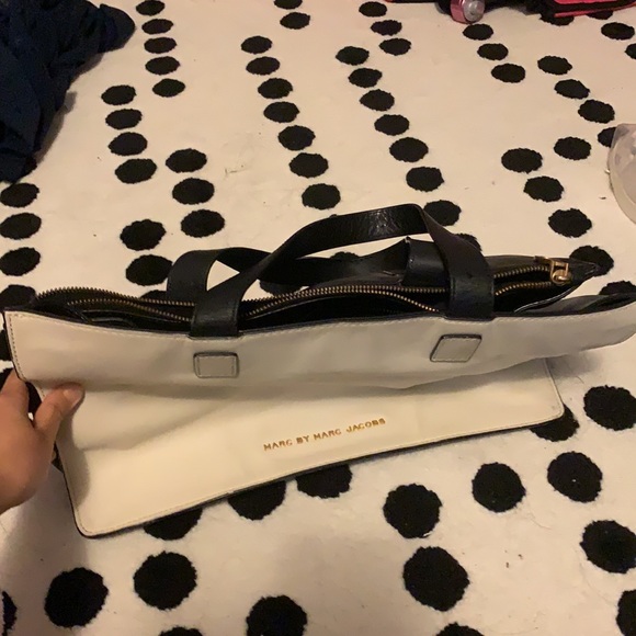 Authentic Marc by Marc Jacobs bag - Picture 14 of 14